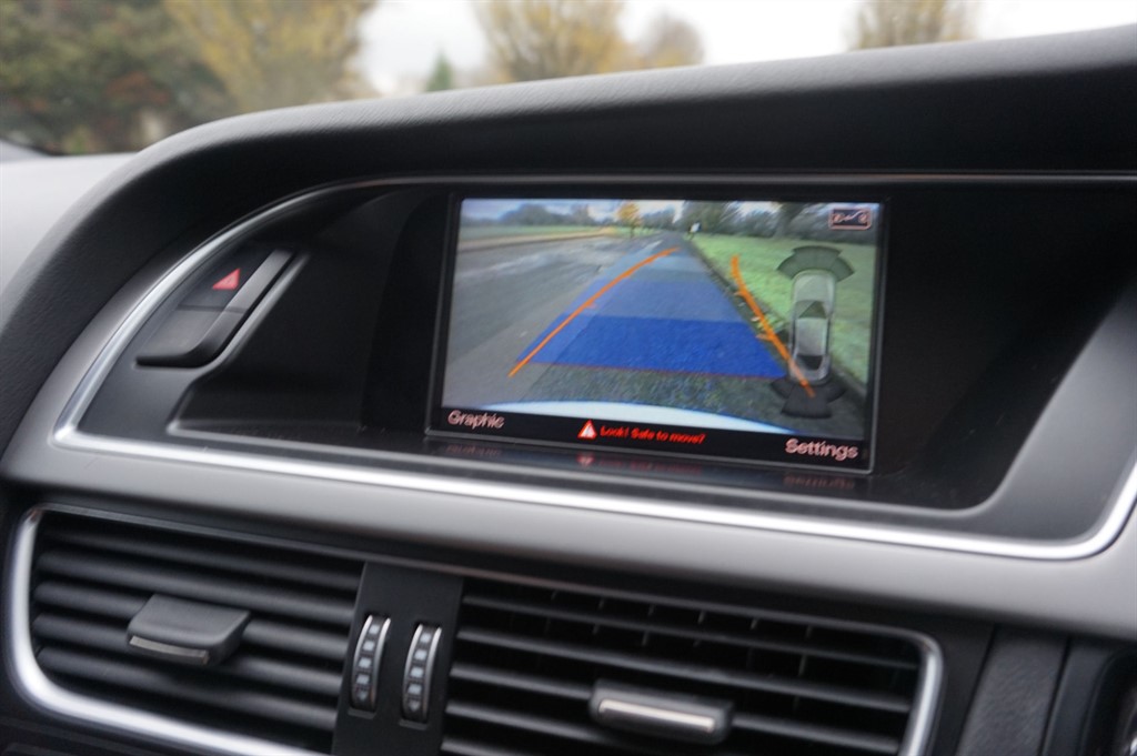 Used Audi A4 2014 for sale - 76773670: Photo 8