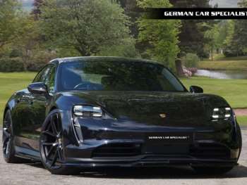 2021 - 4S ** LOW MILEAGE + SPORTS CHRONO + PAN ROOF ** 4-Door