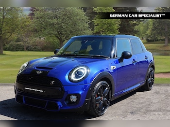 Used MINI Hatch 2018 for sale - 79270120: Photo