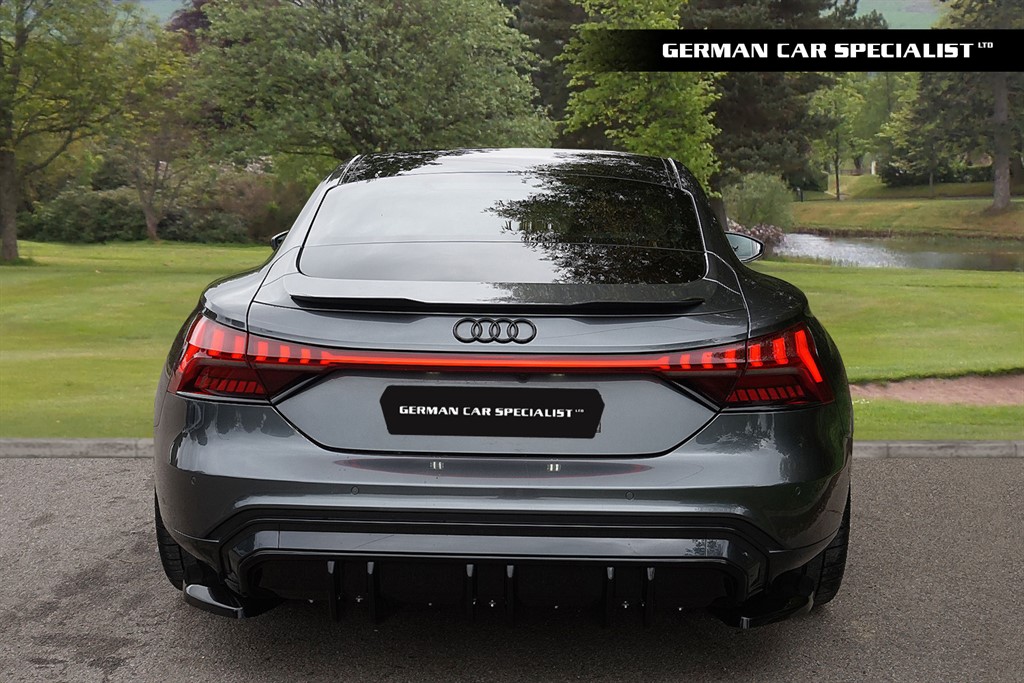 Used Audi e-tron GT 2022 for sale - 76015337: Photo 10
