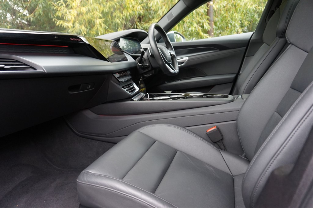 Used Audi e-tron GT 2022 for sale - 76015337: Photo 7