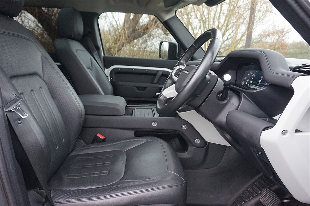 Used Land Rover Defender 2021 for sale - 78103415: Photo 7