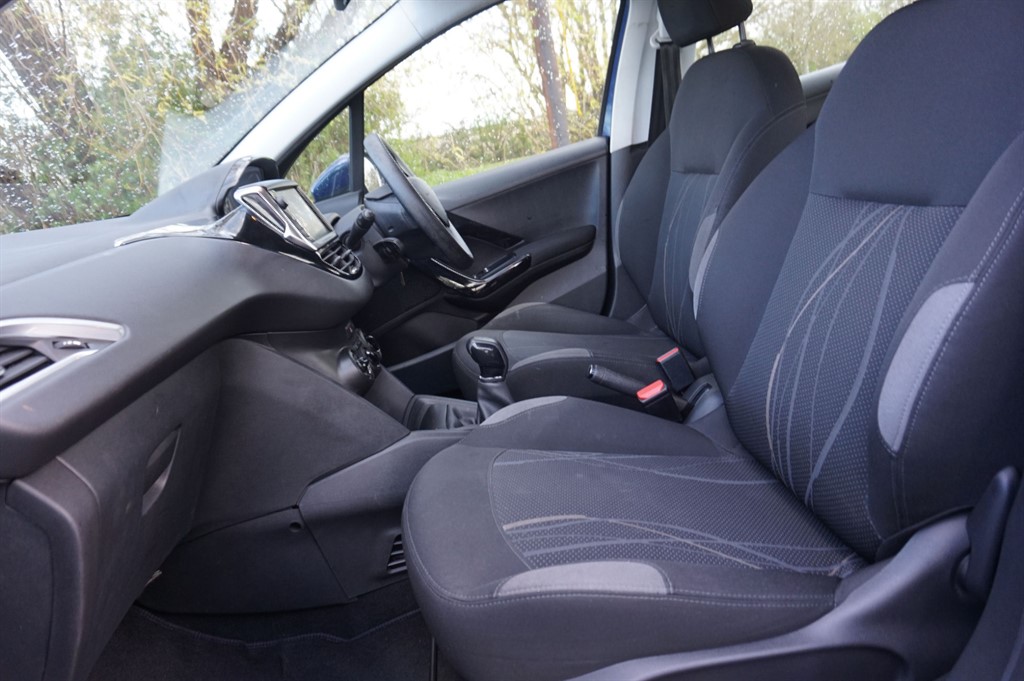 Used Peugeot 208 2015 for sale - 78133730: Photo 13