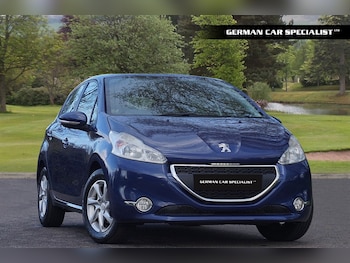 Used Peugeot 208 2015 for sale - 78133730: Photo