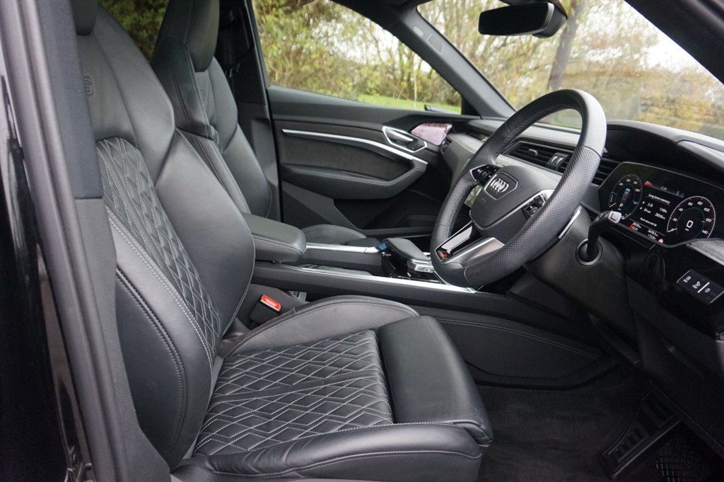 Used Audi e-tron 2021 for sale - 76745629: Photo 25