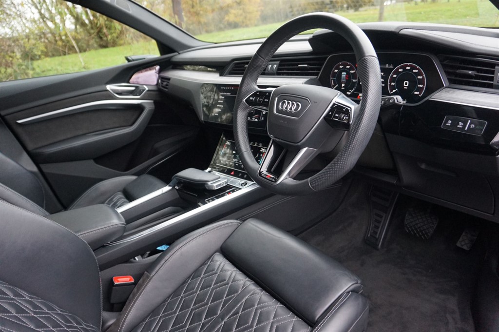 Used Audi e-tron 2021 for sale - 76745629: Photo 5