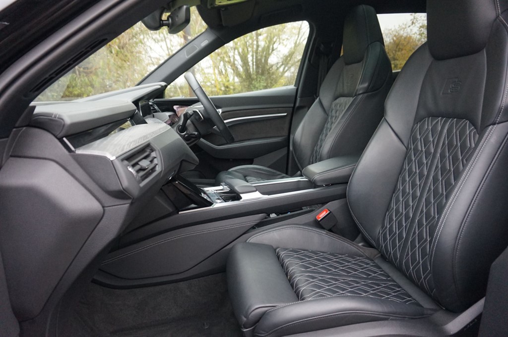 Used Audi e-tron 2021 for sale - 76745629: Photo 6