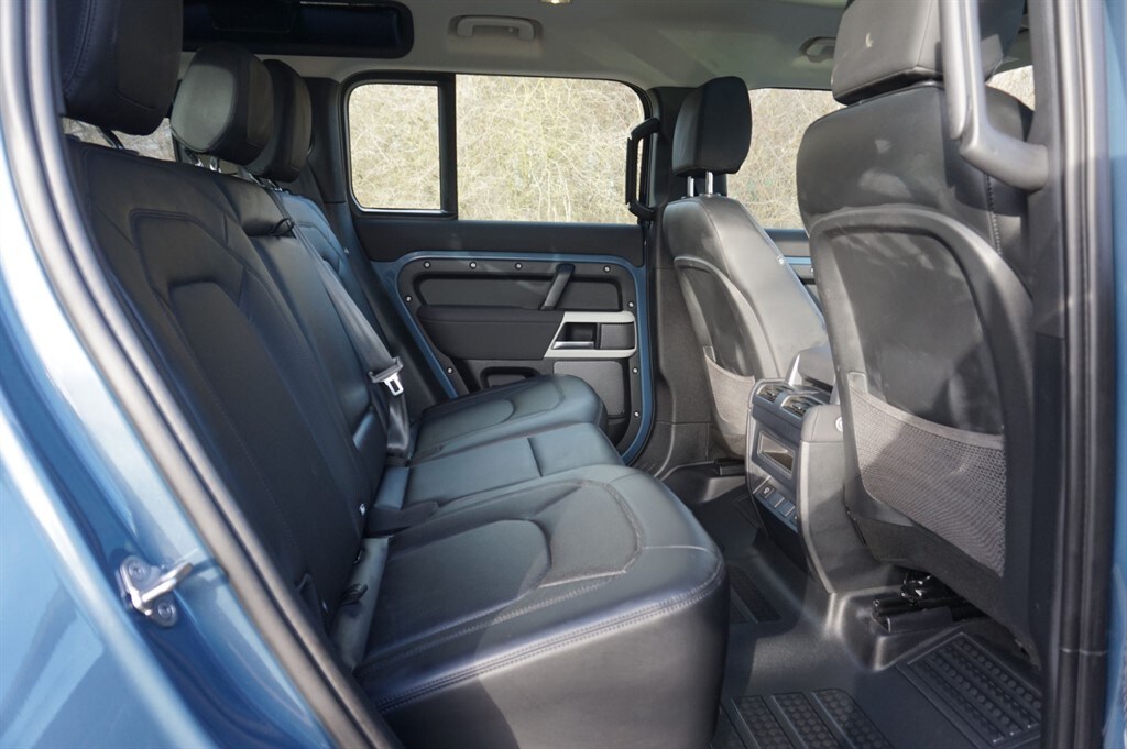 Used Land Rover Defender 2022 for sale - 77513910: Photo 15