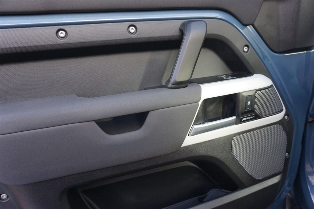 Used Land Rover Defender 2022 for sale - 77513910: Photo 17