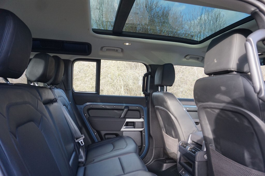 Used Land Rover Defender 2022 for sale - 77513910: Photo 7