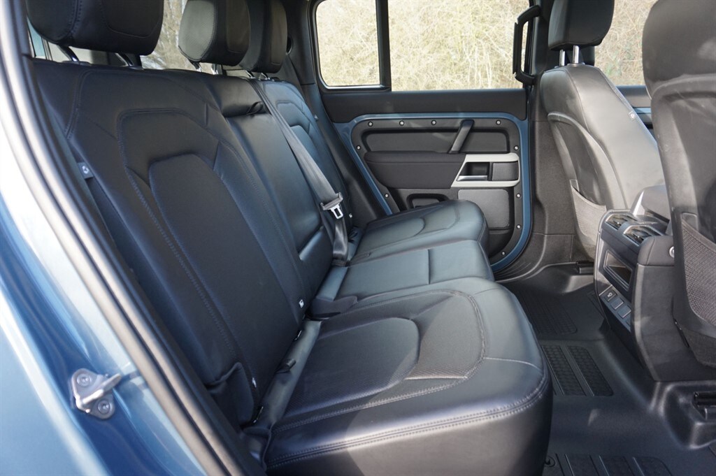 Used Land Rover Defender 2022 for sale - 77513910: Photo 8