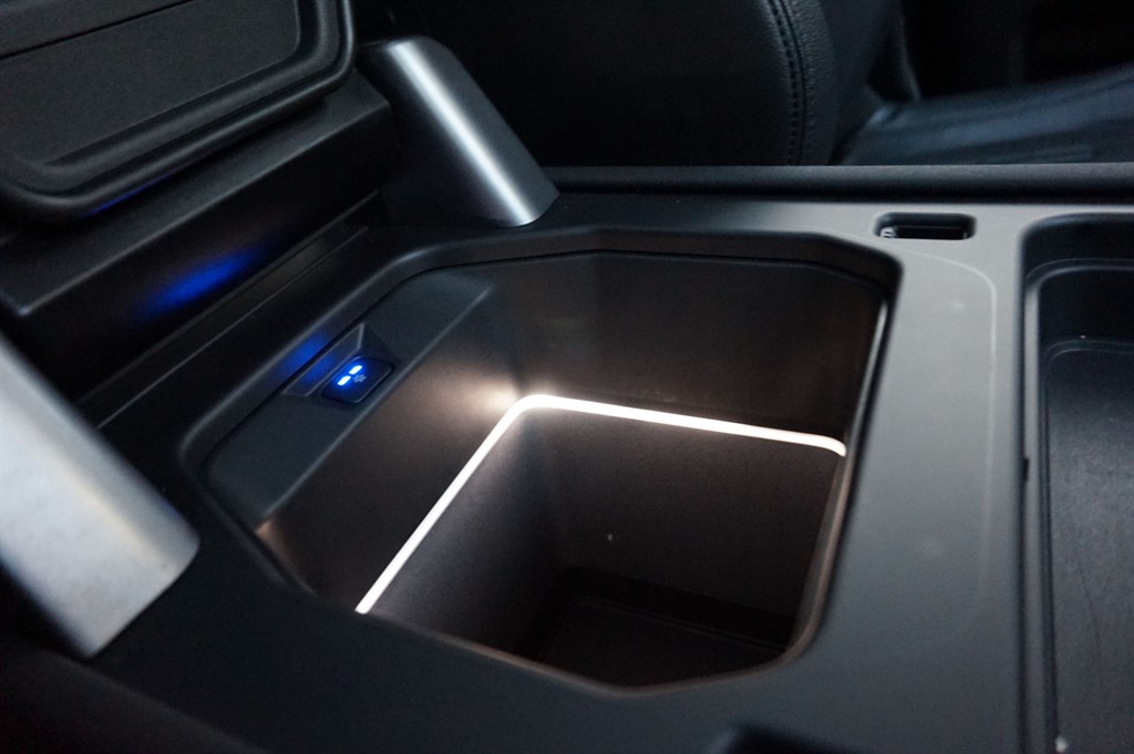 Used Land Rover Defender 2021 for sale - 76532351: Photo 11