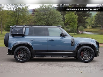 Used Land Rover Defender 2021 for sale - 76532351: Photo