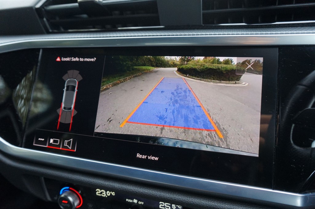 Used Audi Q3 2021 for sale - 76410762: Photo 15