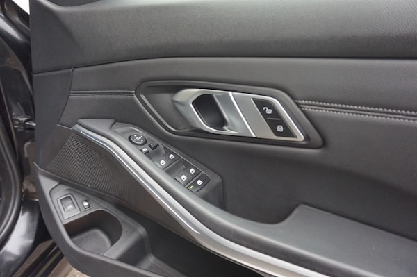 Used BMW 3 Series 2022 for sale - 76285660: Photo 16