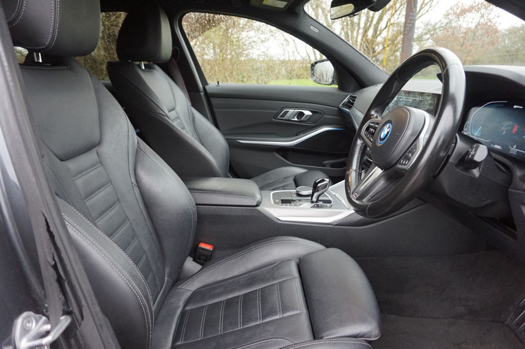 Used BMW 3 Series 2022 for sale - 77638332: Photo 19