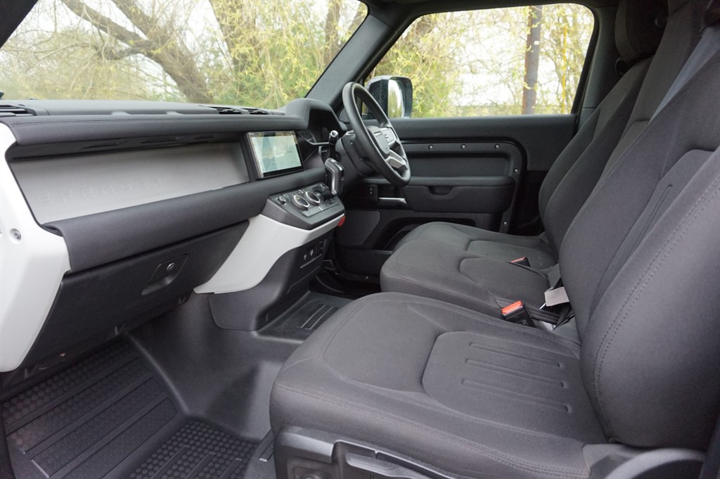 Used Land Rover Defender 2021 for sale - 78061574: Photo 25