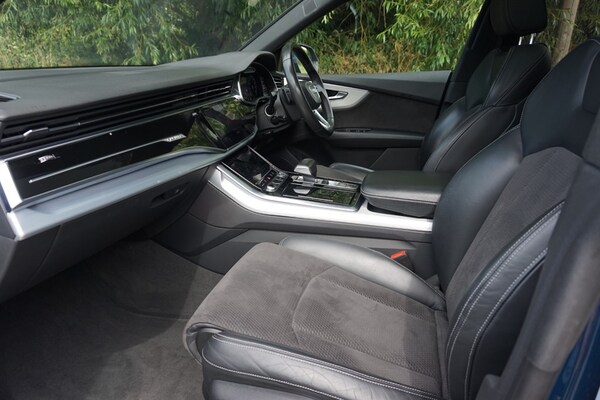 Used Audi Q8 2019 for sale - 76251761: Photo 18