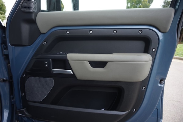 Used Land Rover Defender 2021 for sale - 76191209: Photo 24
