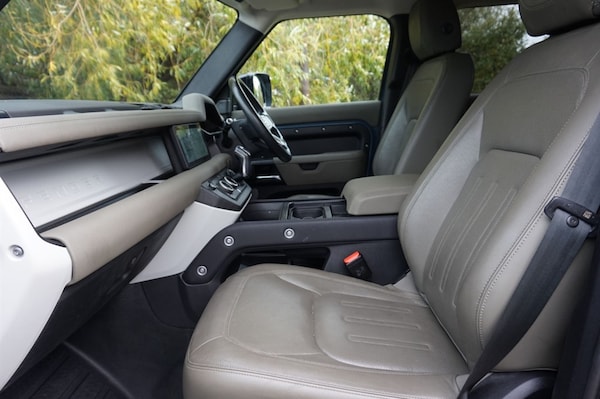 Used Land Rover Defender 2021 for sale - 76191209: Photo 25