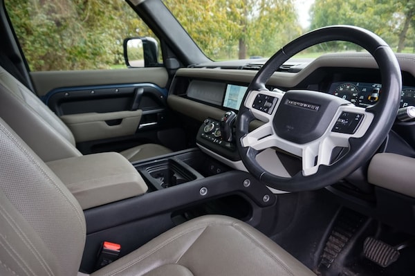 Used Land Rover Defender 2021 for sale - 76191209: Photo 5
