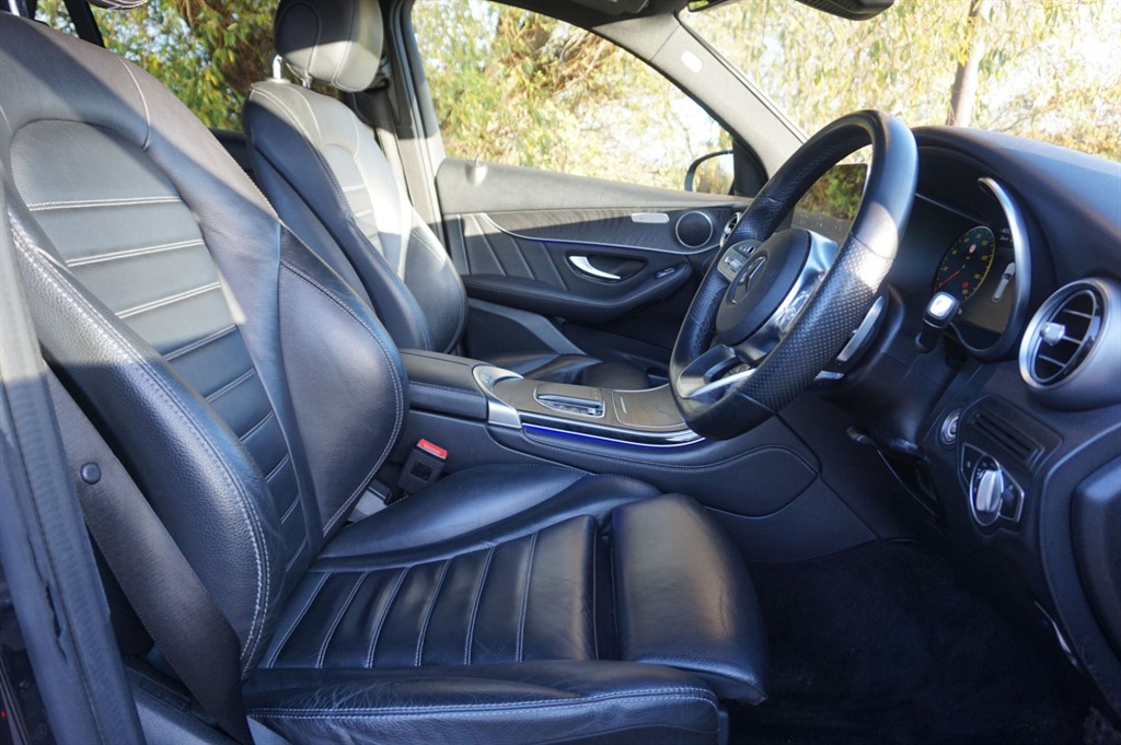 Used Mercedes-Benz GLC 2020 for sale - 76628482: Photo 18