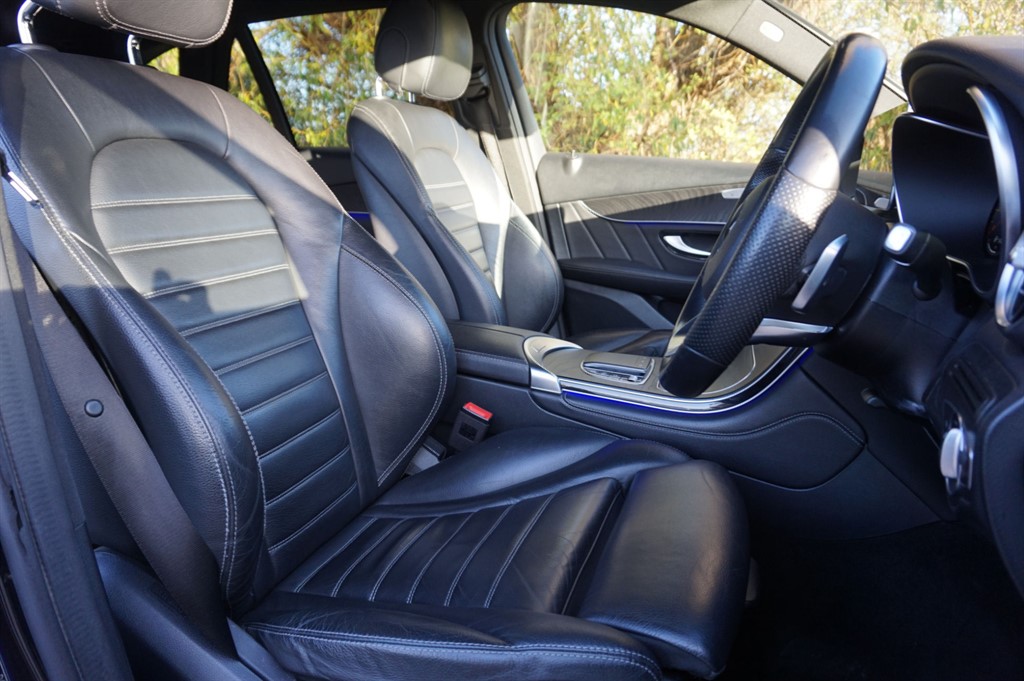 Used Mercedes-Benz GLC 2020 for sale - 76628482: Photo 7