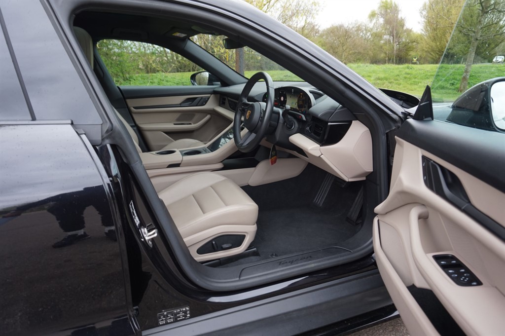 Used Porsche Taycan 2022 for sale - 78063706: Photo 14