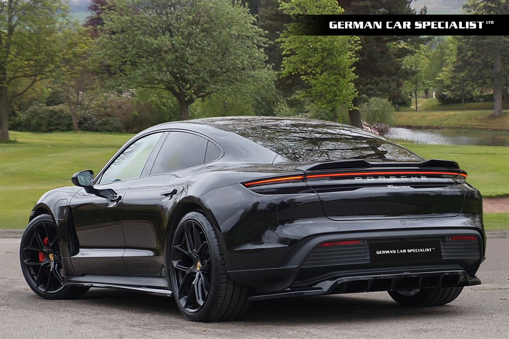 Used Porsche Taycan 2022 for sale - 78063706: Photo 2