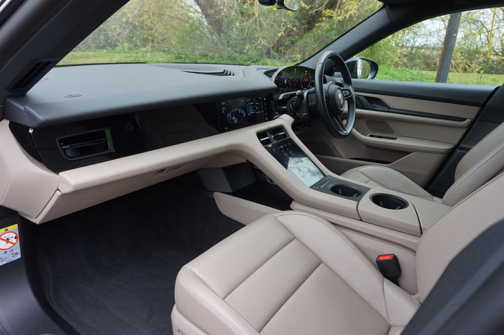 Used Porsche Taycan 2022 for sale - 78063706: Photo 22