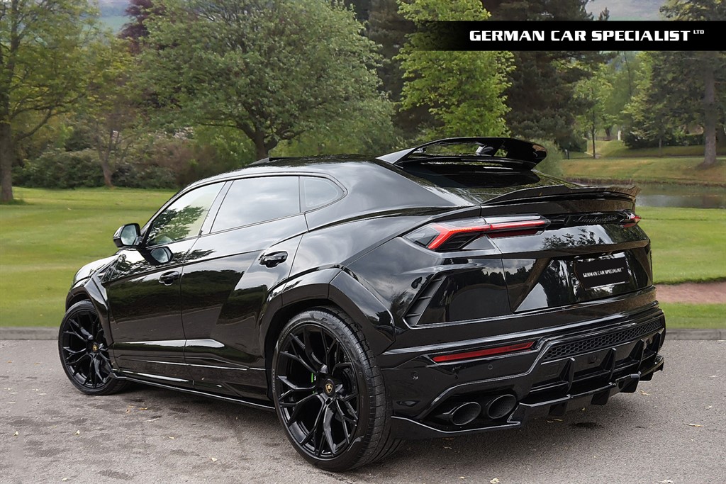 Used Lamborghini Urus 2018 for sale - 77826975: Photo 2