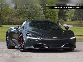 2017 - V8 SSG ** SATIN BLACK + MCLAREN WARRANTY ** 2-Door