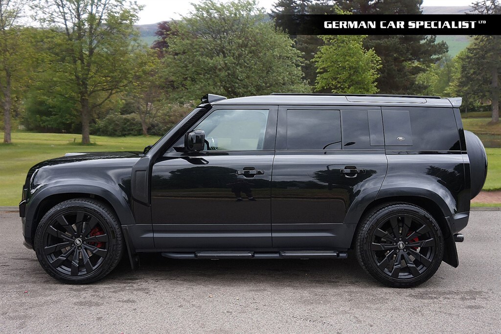 Used Land Rover Defender 2021 for sale - 76856617: Photo 12