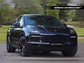 2020 - V6 TIPTRONIC ** NIGHT BLUE ** 22" GTS WHEELS ** 4-Door