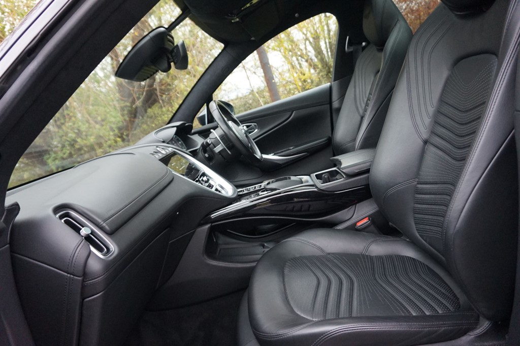 Used Aston Martin DBX 2020 for sale - 76804468: Photo 6