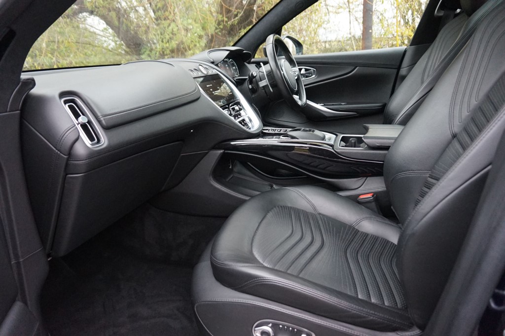 Used Aston Martin DBX 2020 for sale - 76804468: Photo 7