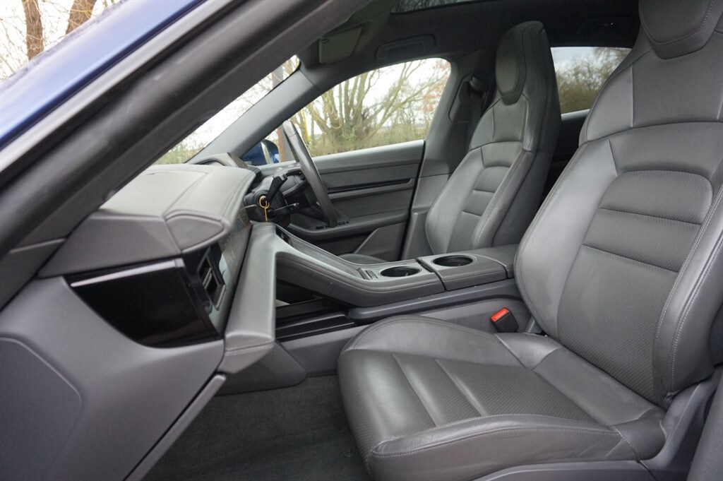 Used Porsche Taycan 2023 for sale - 77726488: Photo 20