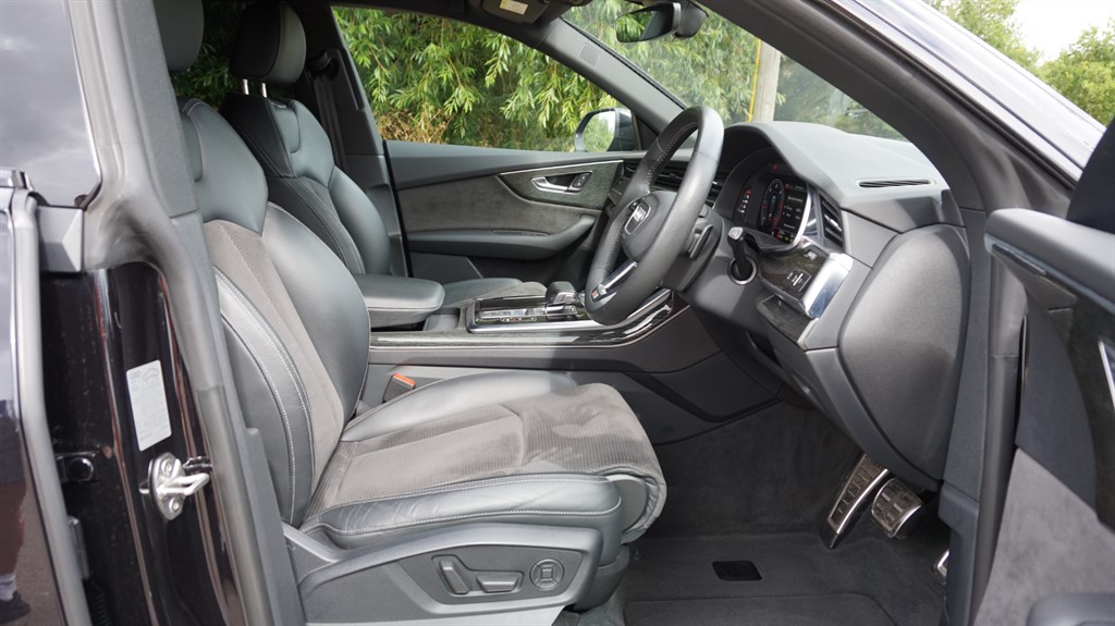 Used Audi Q8 2019 for sale - 76435037: Photo 14