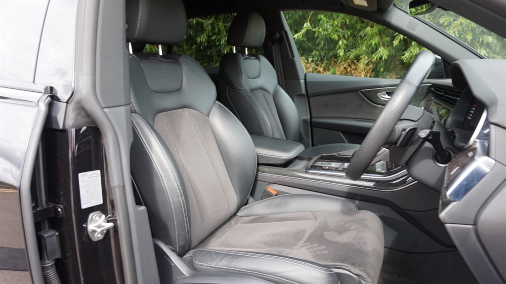 Used Audi Q8 2019 for sale - 76435037: Photo 7