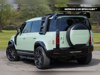 Used Land Rover Defender 2023 for sale - 79486212: Photo