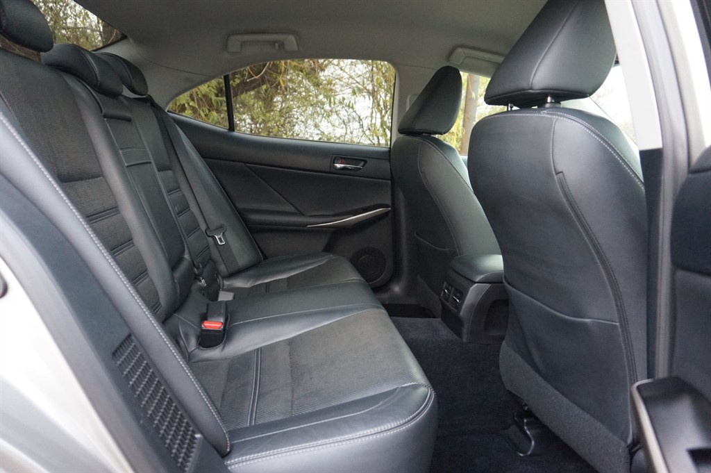 Used Lexus IS 2014 for sale - 76717649: Photo 8