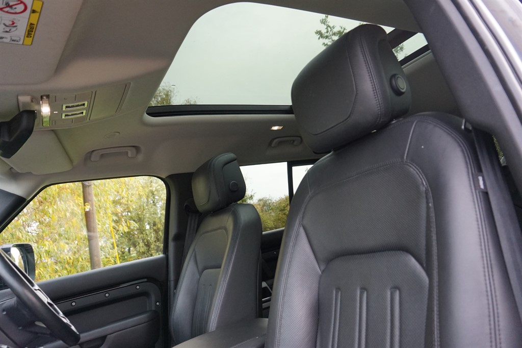 Used Land Rover Defender 2021 for sale - 77099278: Photo 21