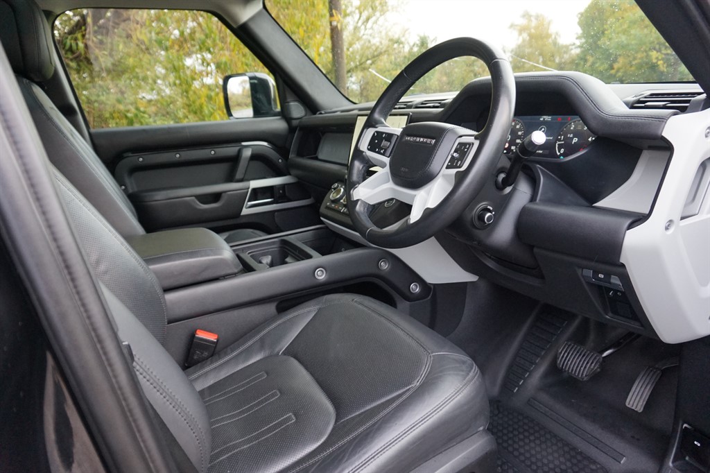 Used Land Rover Defender 2021 for sale - 77099278: Photo 5