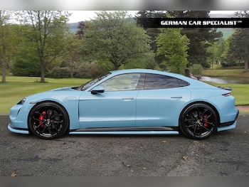 Used Porsche Taycan 2021 for sale - 78247069: Photo