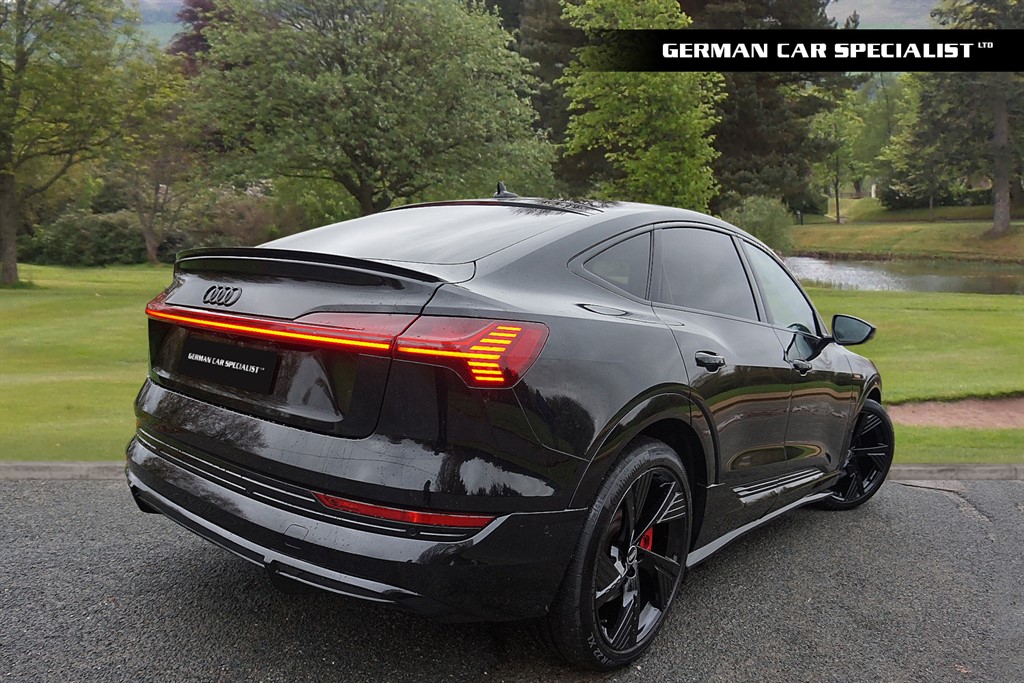 Used Audi e-tron 2021 for sale - 77244745: Photo 2