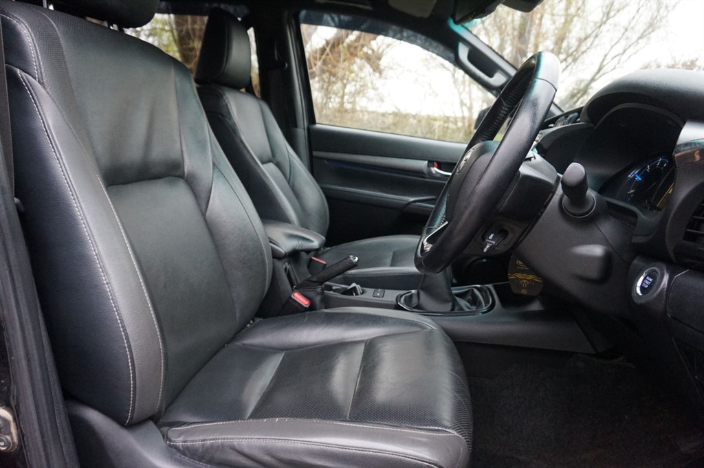 Used Toyota Hilux 2022 for sale - 77060837: Photo 20