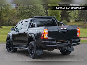 Used Toyota Hilux 2022 for sale - 77060837: Photo