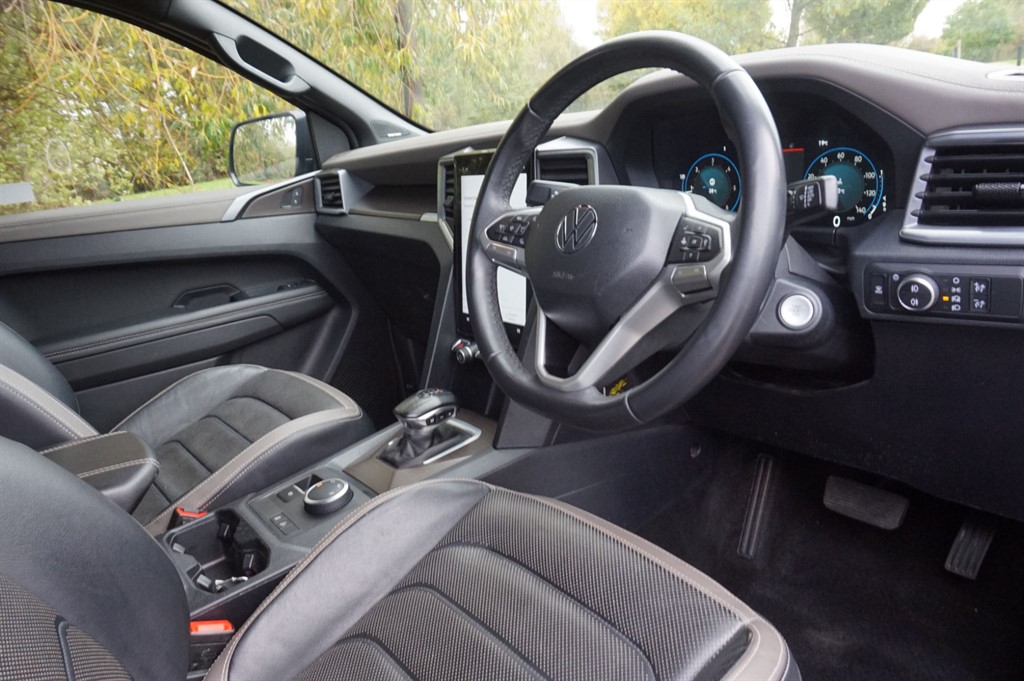 Used Volkswagen Amarok 2023 for sale - 76410773: Photo 7