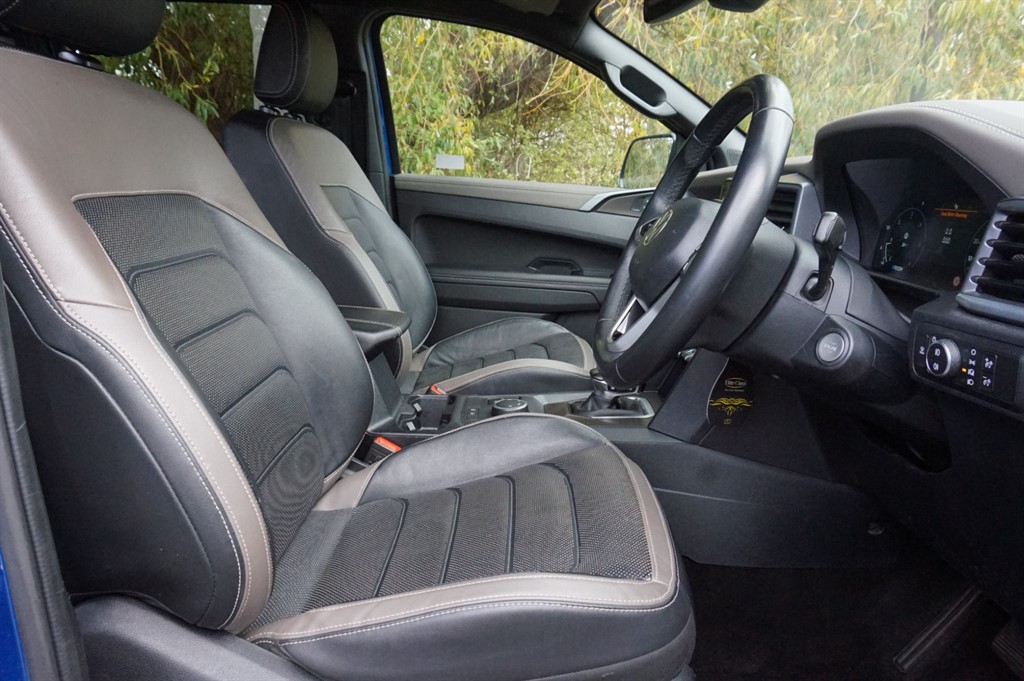 Used Volkswagen Amarok 2023 for sale - 76410773: Photo 8