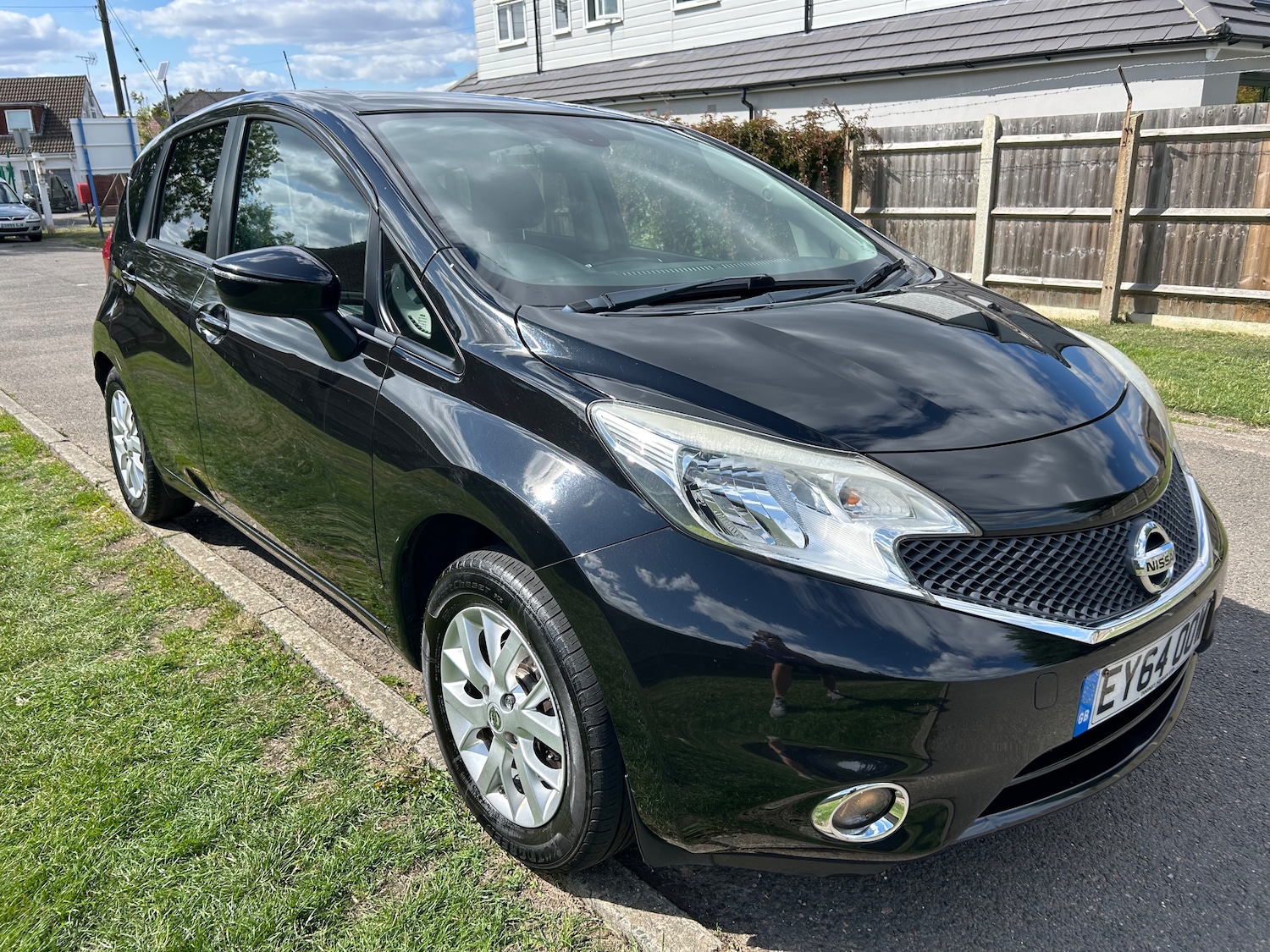 Used Nissan Note 2014 for sale - 76931722: Photo 1